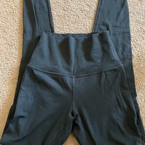 Like New Lululemon Align Leggings 28in - size 2
